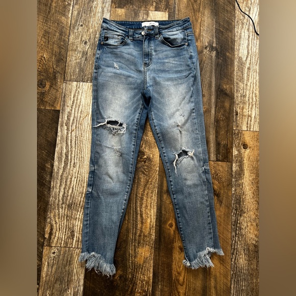 KanCan Distress Skinny Jeans • Size 7/27 - Picture 5 of 8